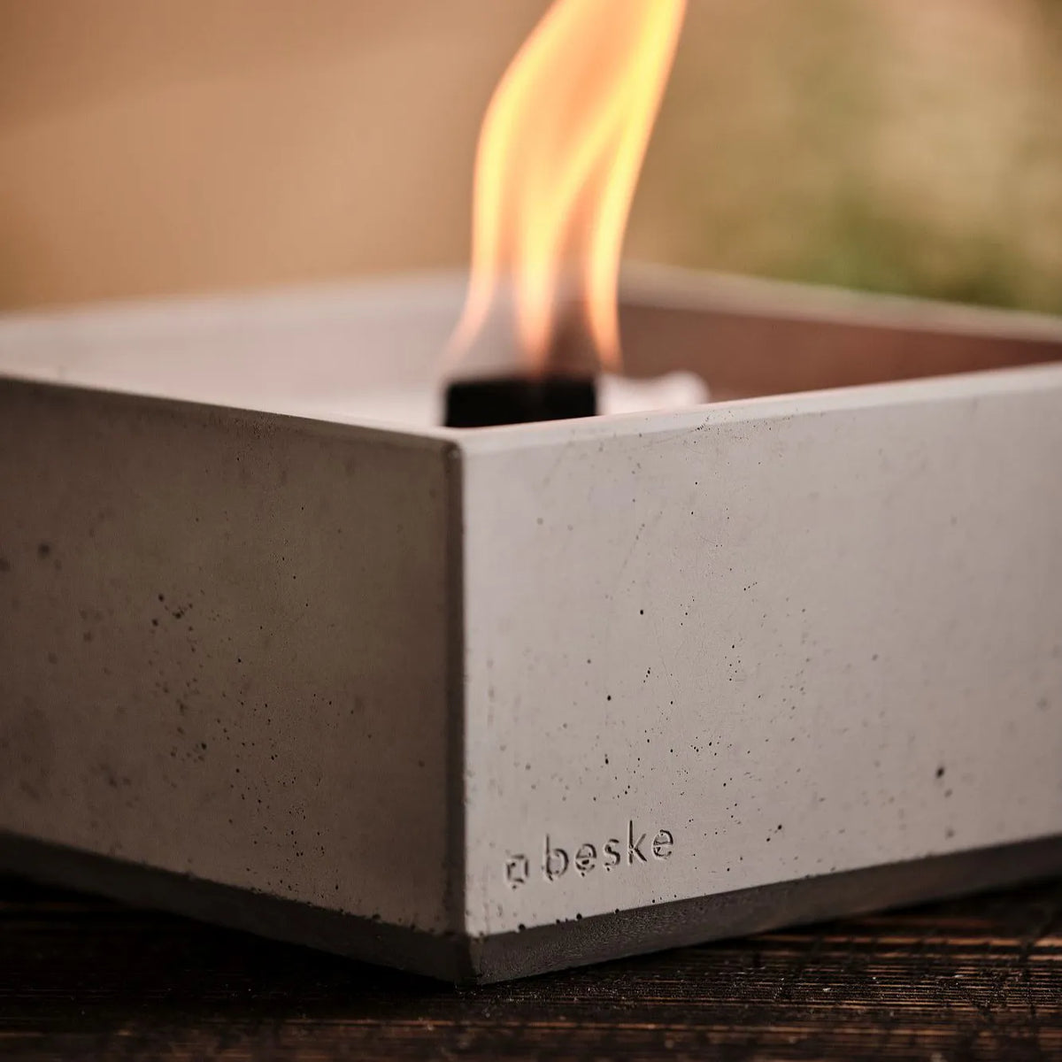 BESKE Betonfeuer® Meru L
